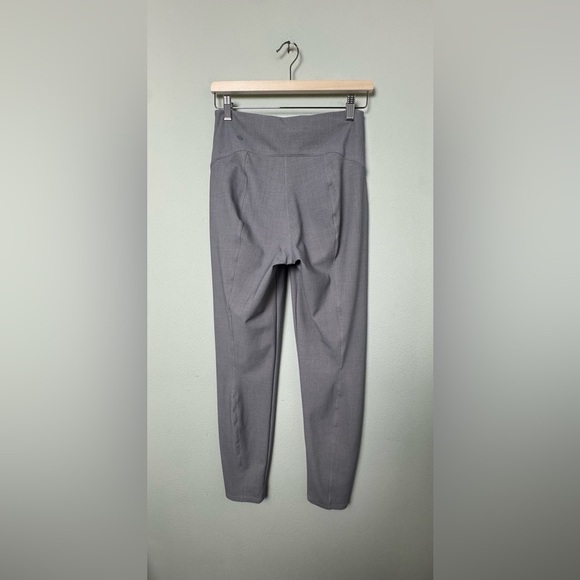 Lululemon Here to There High-Rise 7/8 Pant‎ in Crosshatch Magnet Grey Multi - 8 - Picture 8 of 15